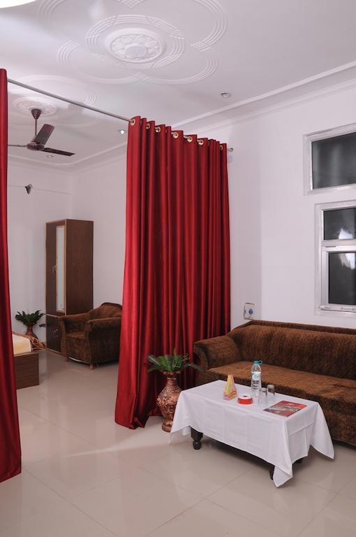 Hotel The Raj Palace Bharatpur Exterior photo
