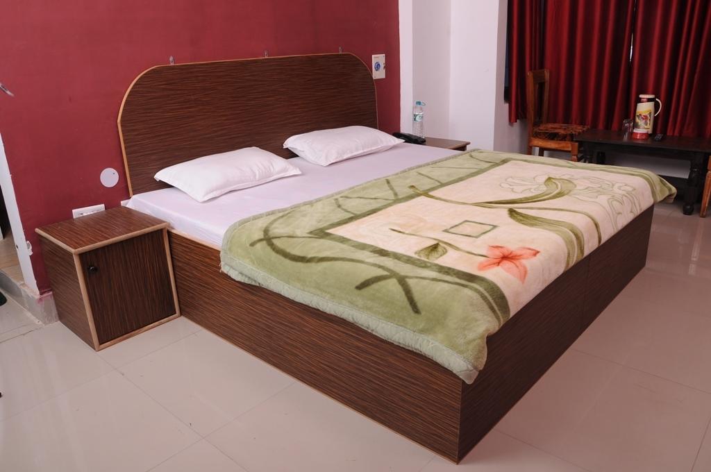Hotel The Raj Palace Bharatpur Exterior photo